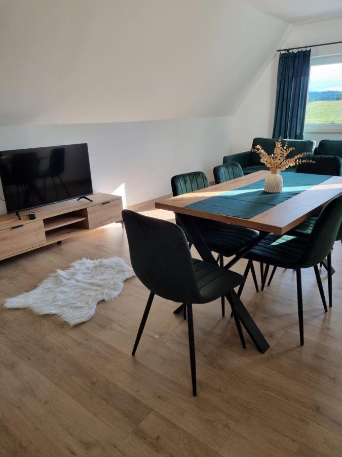 Apartamenty Jelen Pod Grapom Banska Nizna ภายนอก รูปภาพ