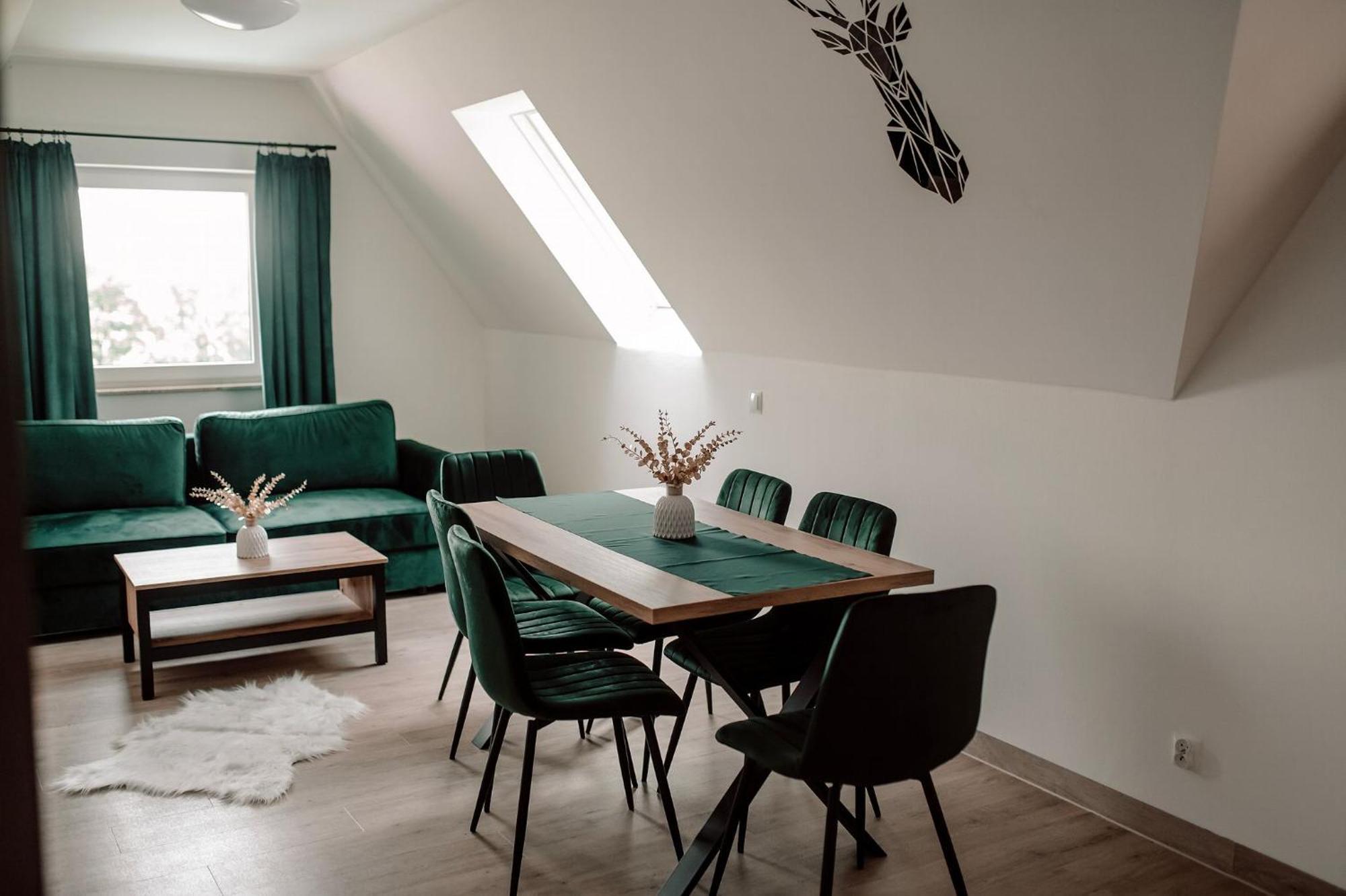 Apartamenty Jelen Pod Grapom Banska Nizna ภายนอก รูปภาพ