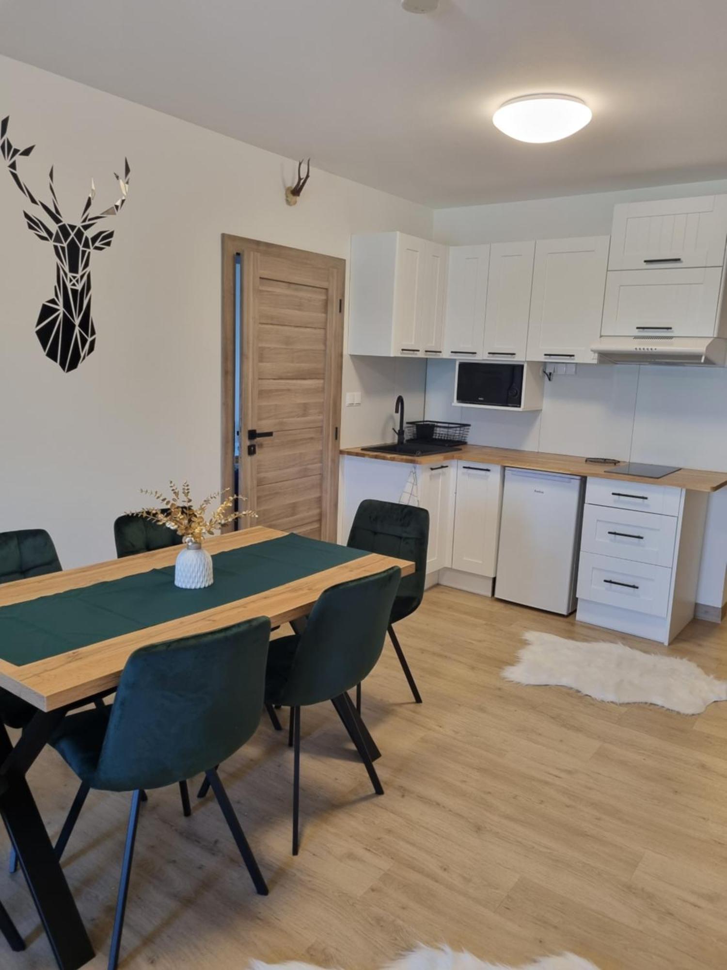 Apartamenty Jelen Pod Grapom Banska Nizna ภายนอก รูปภาพ