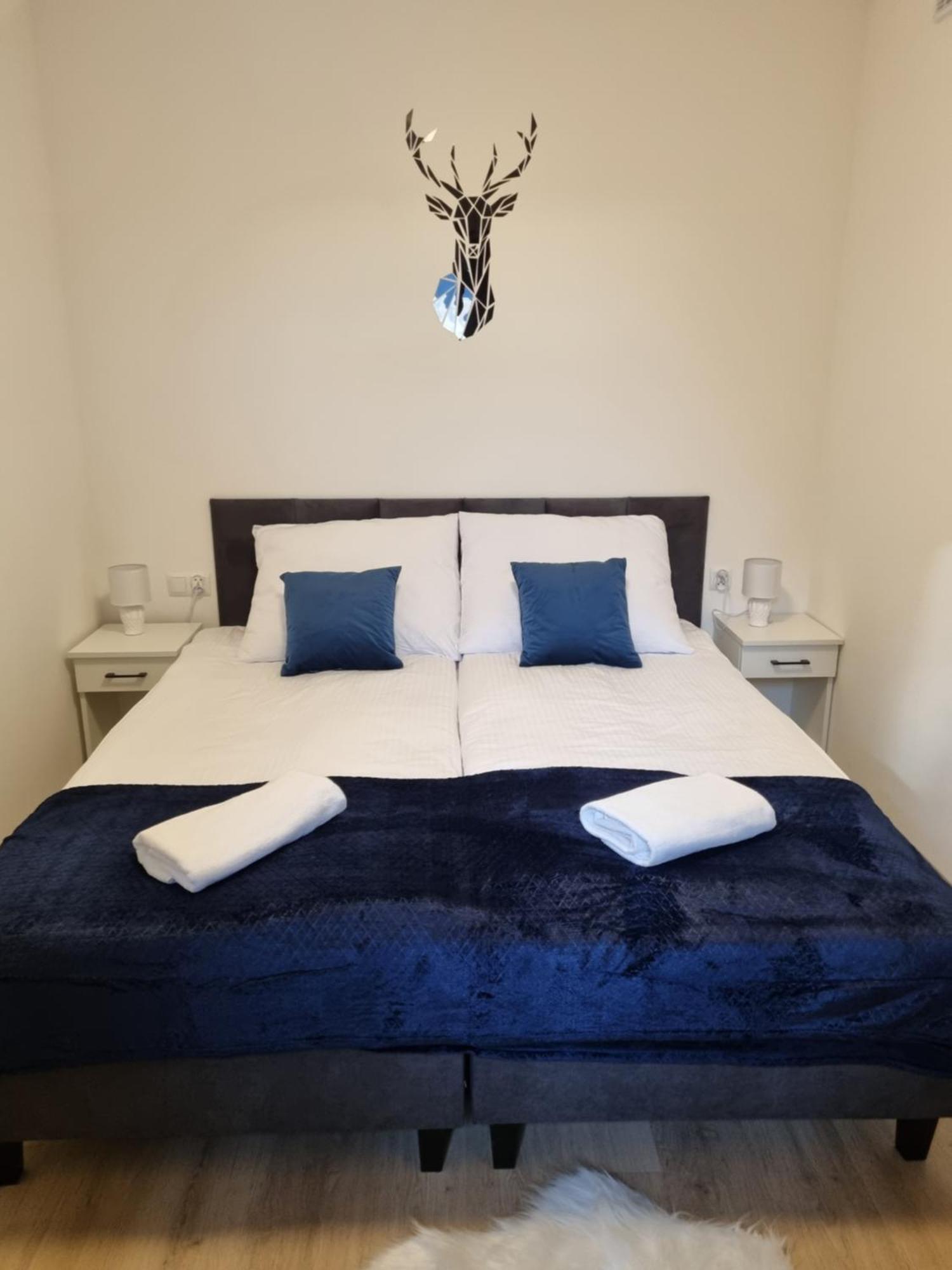 Apartamenty Jelen Pod Grapom Banska Nizna ภายนอก รูปภาพ