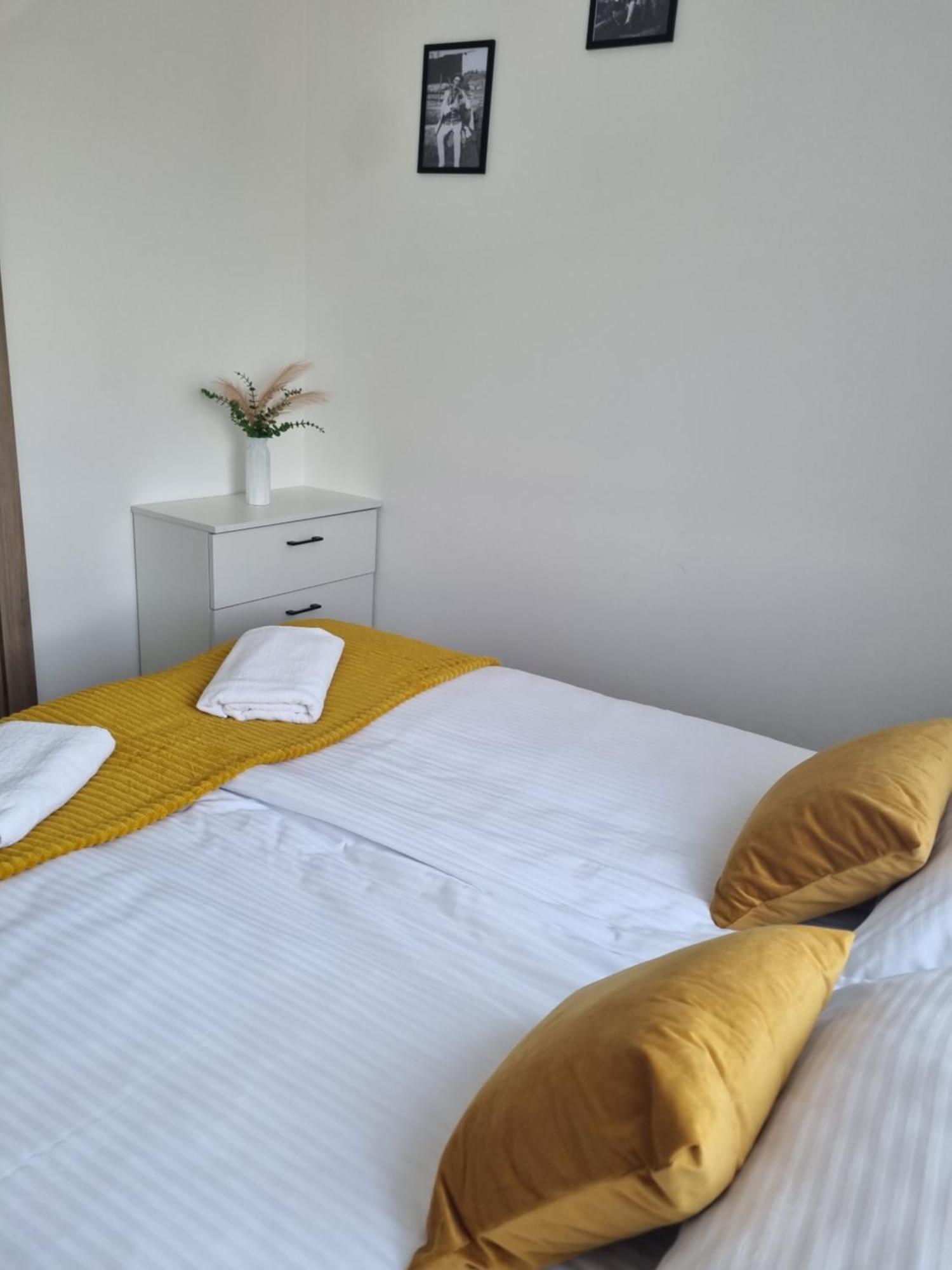 Apartamenty Jelen Pod Grapom Banska Nizna ภายนอก รูปภาพ