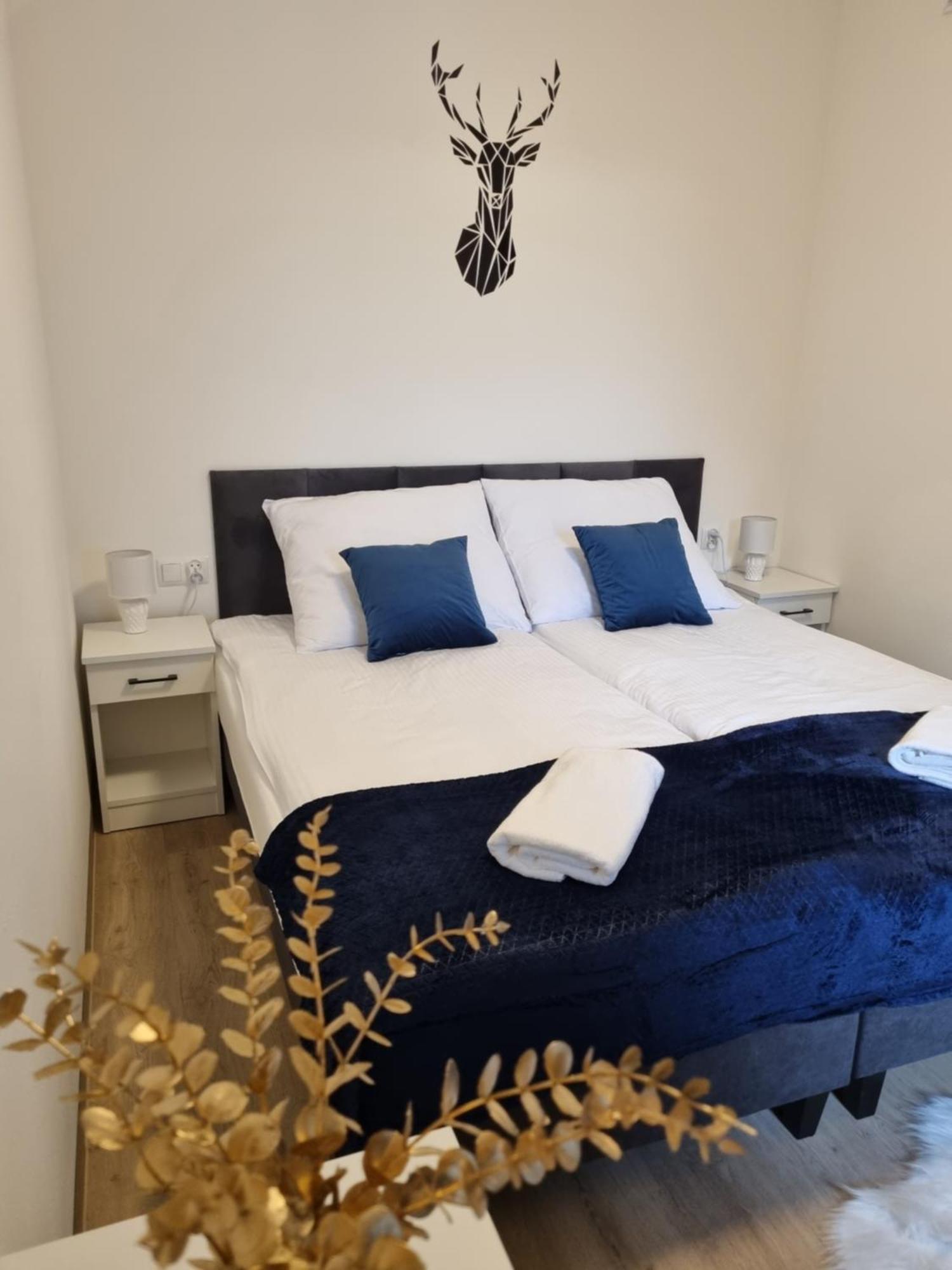 Apartamenty Jelen Pod Grapom Banska Nizna ภายนอก รูปภาพ